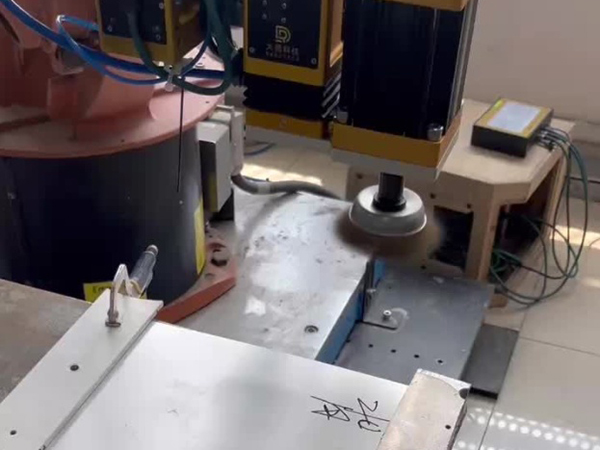 Polishing Robot Thin